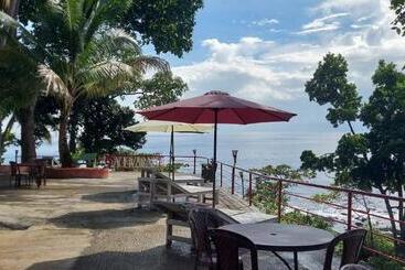 Adhvasaha Beach Spa Resort