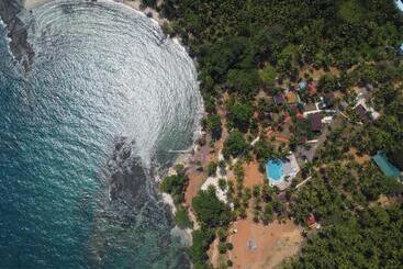 Adhvasaha Beach Spa Resort