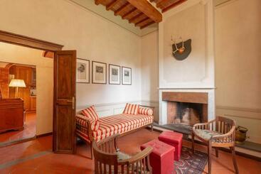 تختخواب و صبحانه Borgo Studiati Residenza D Epoca
