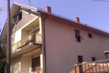 Hostel Golub