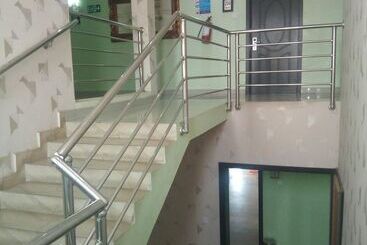 هتل Bjorne Classic Suites