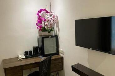 Geo Boutique Hotel   Seri Kembangan
