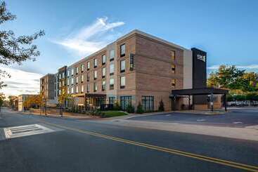 فندق Home2 Suites By Hilton Anderson Downtown