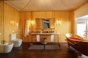 هتل Kalyptus Luxury Camp