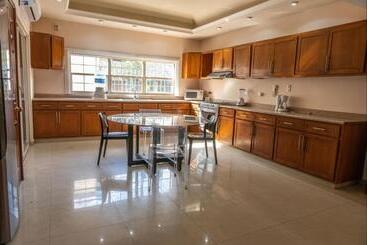 پانسیون Room In Guest Room   17 Large Room For Two People