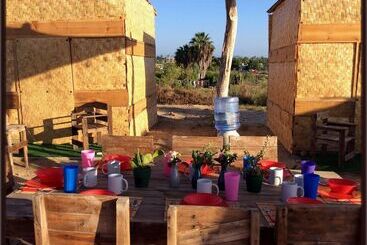 پانسیون Room In Guest Room   Camp   Santos Cabana Fabricio