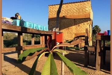 پانسیون Room In Guest Room   Camp   Santos Cabana Fabricio