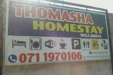 پانسیون Thomasha Homestay & Tuk Tuk Service