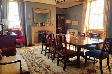 Upper Buckton B&b