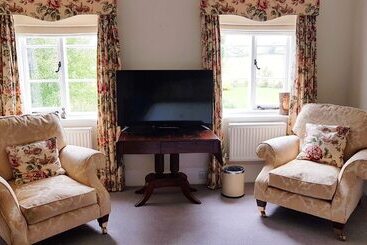 Upper Buckton B&b