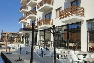 Grand Hotel Pogradec
