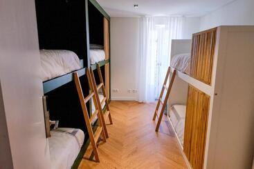 Mid Atlantic Boutique Hostel