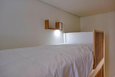 Mid Atlantic Boutique Hostel