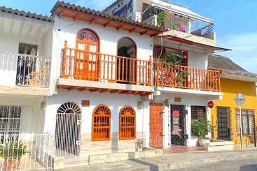 پانسیون Casa El Prado Hostal