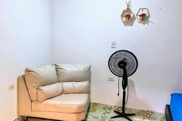 پانسیون Casa El Prado Hostal