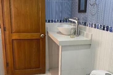پانسیون Casa El Prado Hostal