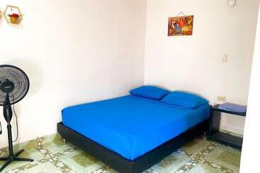 پانسیون Casa El Prado Hostal