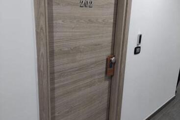 بنسيون Perla Del Sud