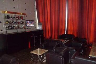 پانسیون Room In Lodge   Dublina Hotels And Suites