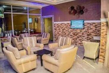 پانسیون Room In Lodge   Hampton Towers Spa