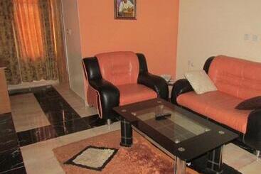 پانسیون Room In Lodge   Harlescourt Hotels And Suites Asaba