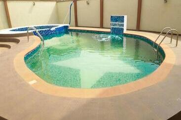 پانسیون Room In Lodge   Royal Signature Suites And Apartments