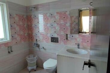 Seven Hills Shimla By Him Haults Hospitality