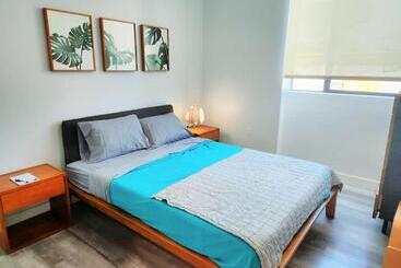 Stayspro   Hollywood Homes Minutes To Everything Spacious And Free Parking
