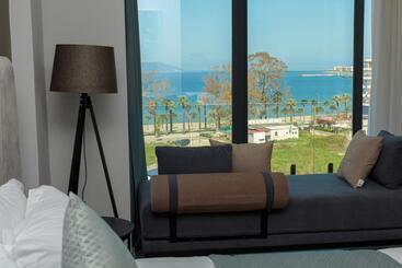 Ames Hotel & Spa