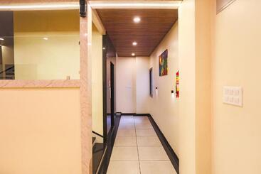 Fabhotel Balaji Paradise