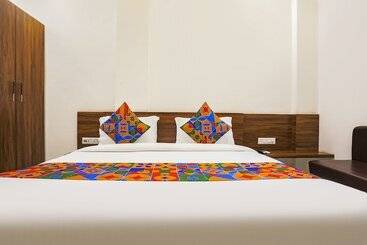 Fabhotel Balaji Paradise
