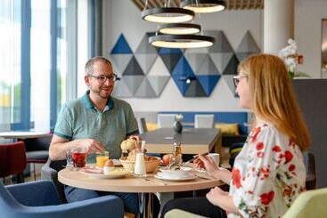 هتل Holiday Inn Express   Fulda, An Ihg
