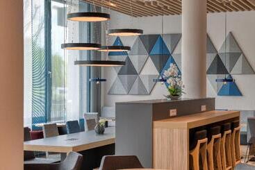 هتل Holiday Inn Express   Fulda, An Ihg