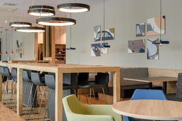 هتل Holiday Inn Express   Fulda, An Ihg