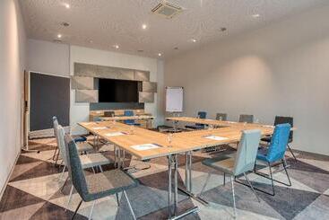 هتل Holiday Inn Express   Fulda, An Ihg