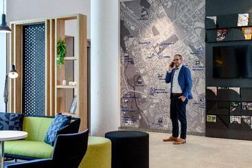 هتل Holiday Inn Express   Fulda, An Ihg