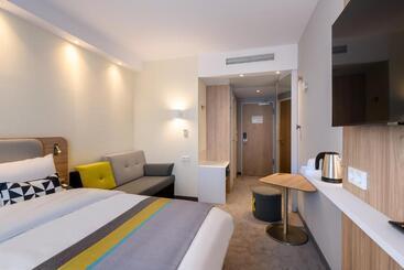 هتل Holiday Inn Express   Fulda, An Ihg