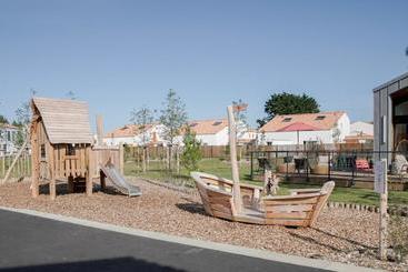בית מלון כפרי Pierre & Vacances Premium Les Villas D Olonne