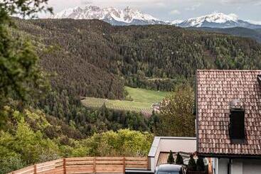هتل Pippos Mountain Lodge
