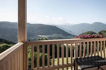 هتل Pippos Mountain Lodge
