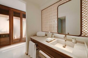 هتل Six Senses Ibiza