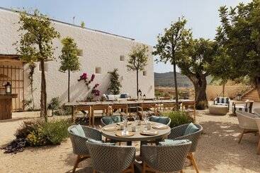 هتل Six Senses Ibiza