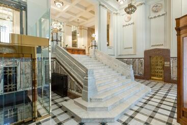 هتل The Marmorosch Bucharest, Autograph Collection