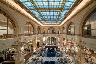 هتل The Marmorosch Bucharest, Autograph Collection