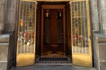 هتل The Marmorosch Bucharest, Autograph Collection