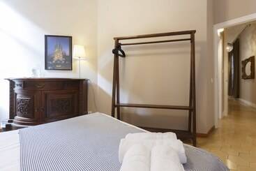 Bed and Breakfast Ainb Born Via Laietana