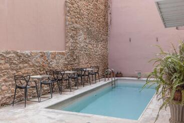 هتل Art Suites Athens