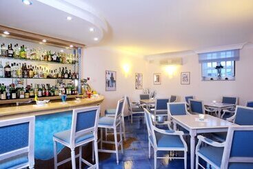 هتل Bellevue Benessere & Relax