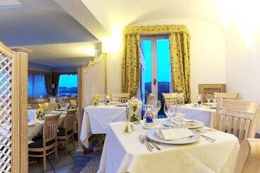 هتل Bellevue Benessere & Relax