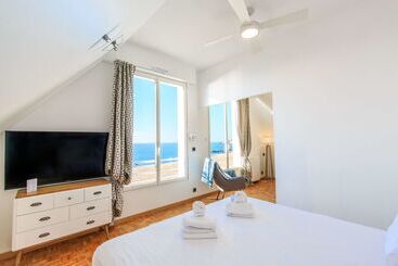 Best Western Hotel De La Plage Saint Marc Sur Mer